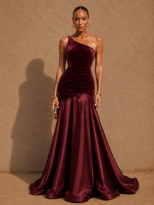 Valencia Éclipse Gown